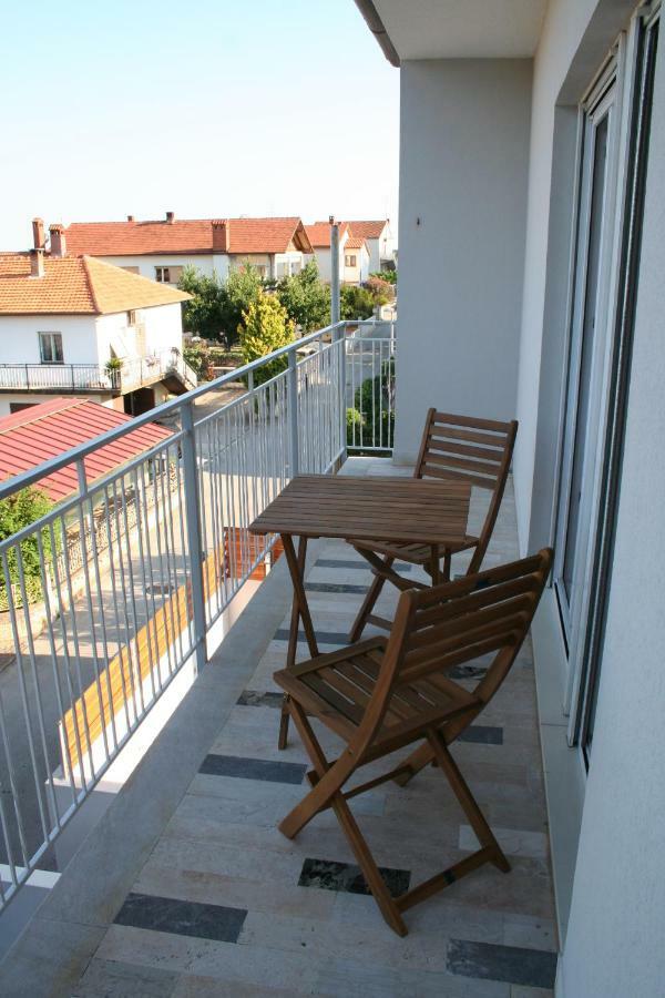 Apartment Vuk Pula Luaran gambar