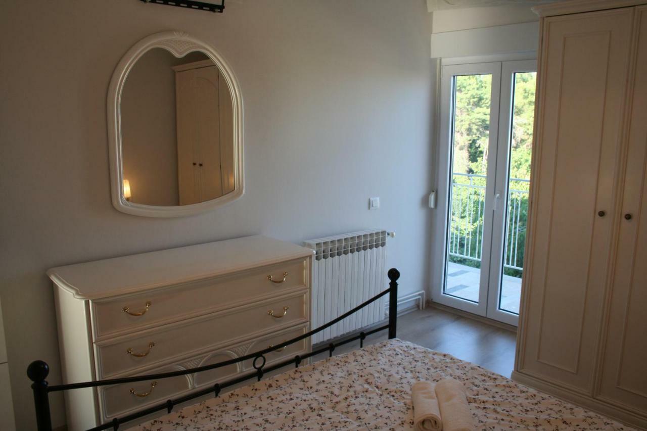 Apartment Vuk Pula Luaran gambar