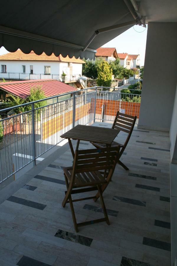 Apartment Vuk Pula Luaran gambar